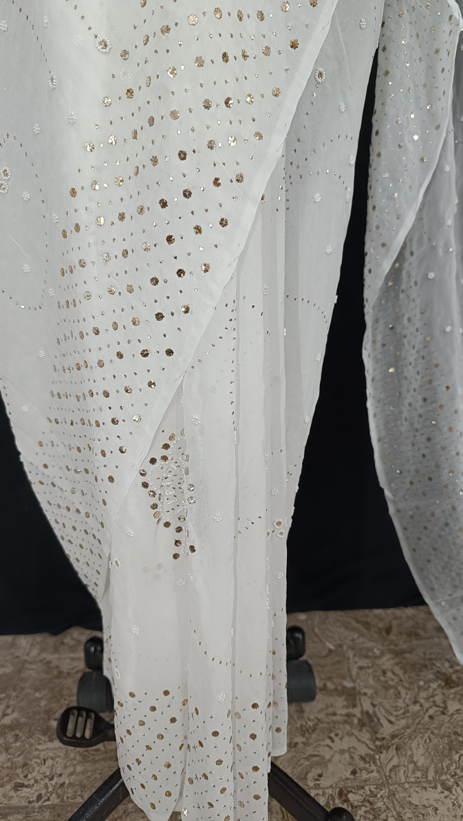 83415 image 4